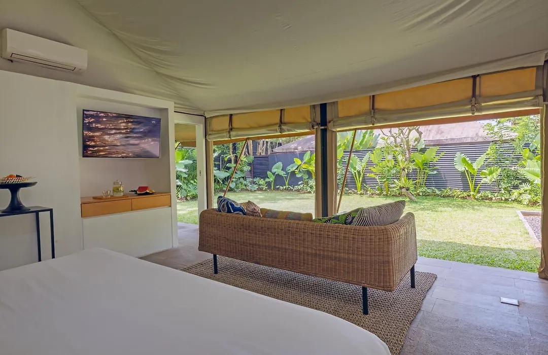 Origin Uluwatu-1