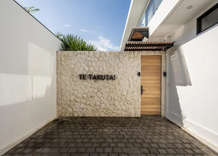 Spacious 3 Bedroom Villa - Walk To The Beach Uluwatu 